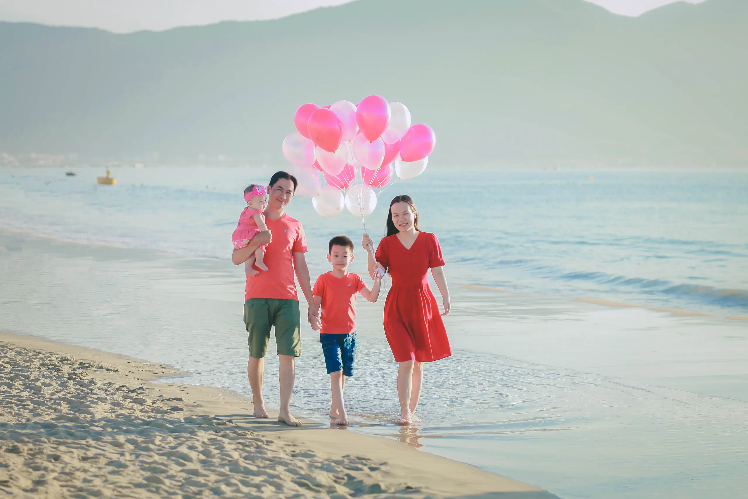 GIỮ LẤY TUỔI THƠ KÌ DIỆU NHẤT CHO CON QUA NHỮNG TẤM HÌNH - 1